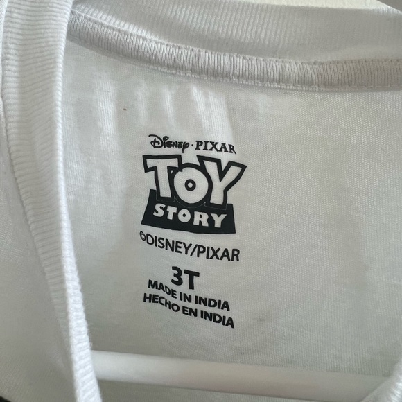 Disneys Toy Story Buzz Lightyear tshirt - size 3T - Picture 2 of 2